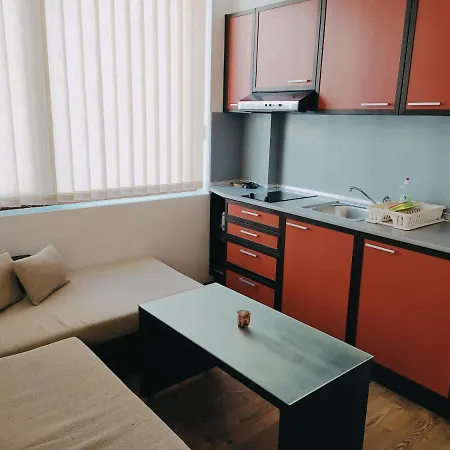 Siana 2 スヴェティ・ヴラス